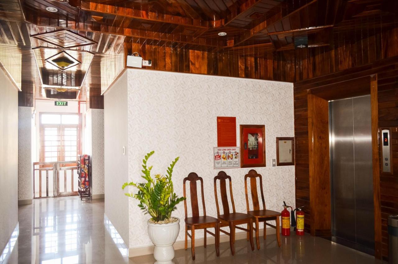 San San Hotel Дананг Екстериор снимка