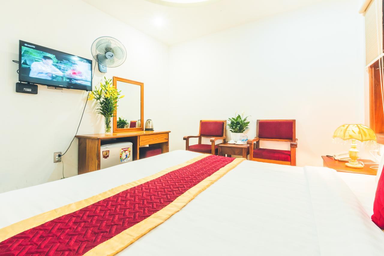 San San Hotel Дананг Екстериор снимка