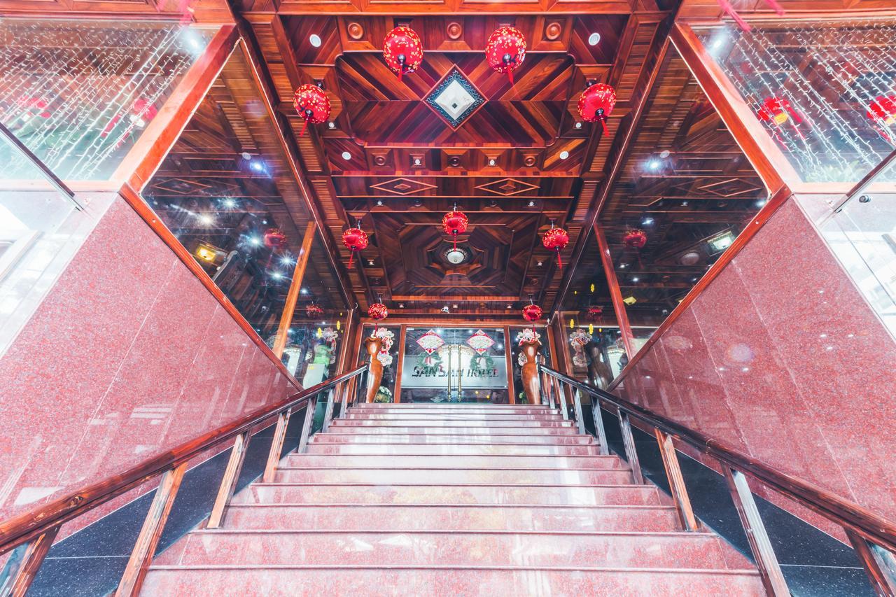 San San Hotel Дананг Екстериор снимка