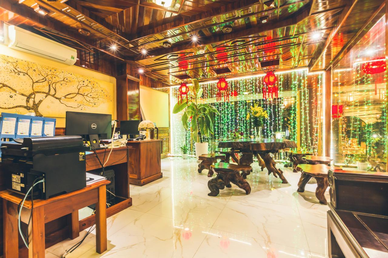 San San Hotel Дананг Екстериор снимка