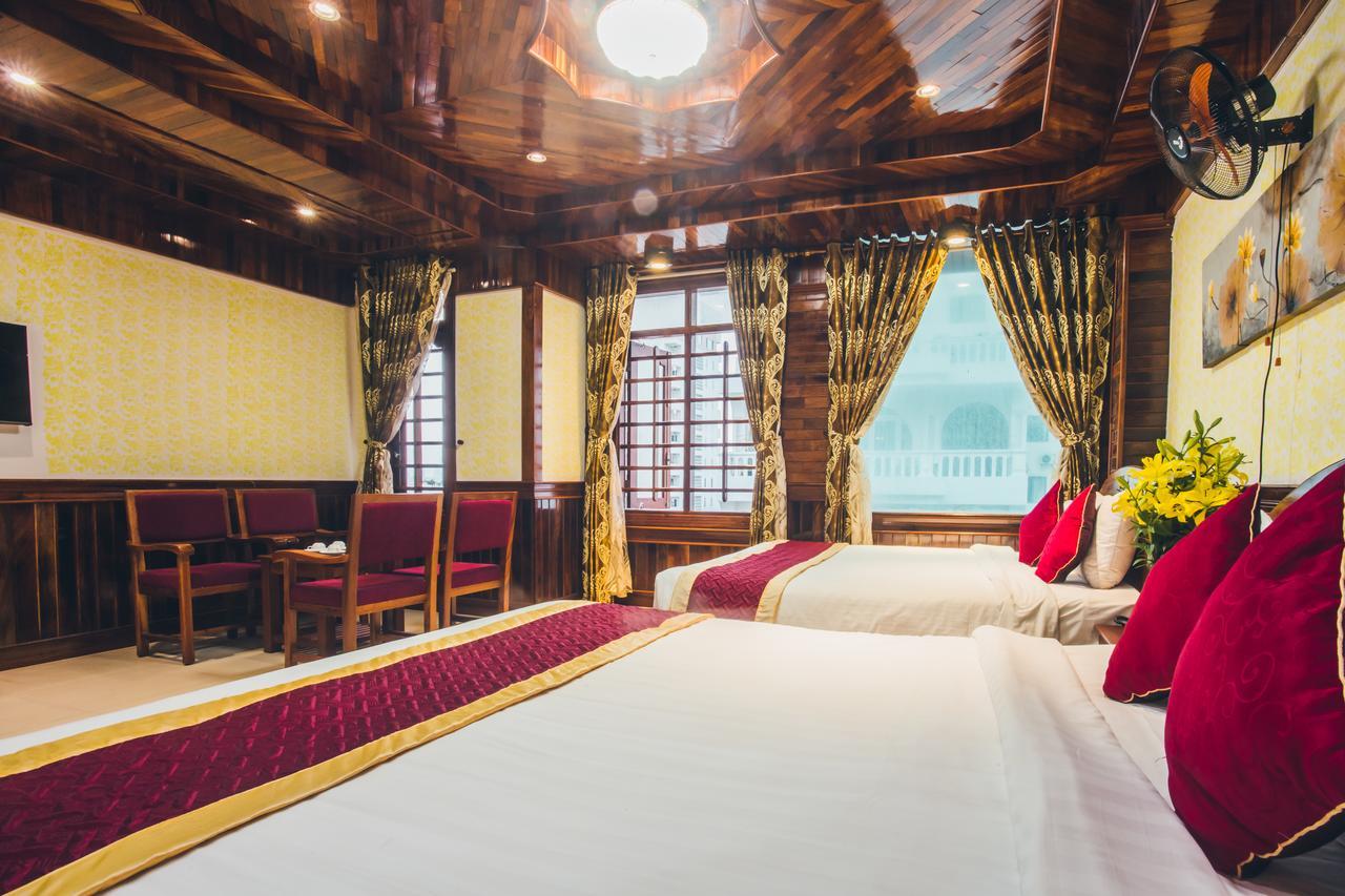 San San Hotel Дананг Екстериор снимка
