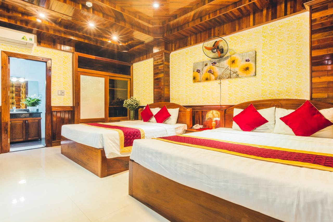 San San Hotel Дананг Екстериор снимка