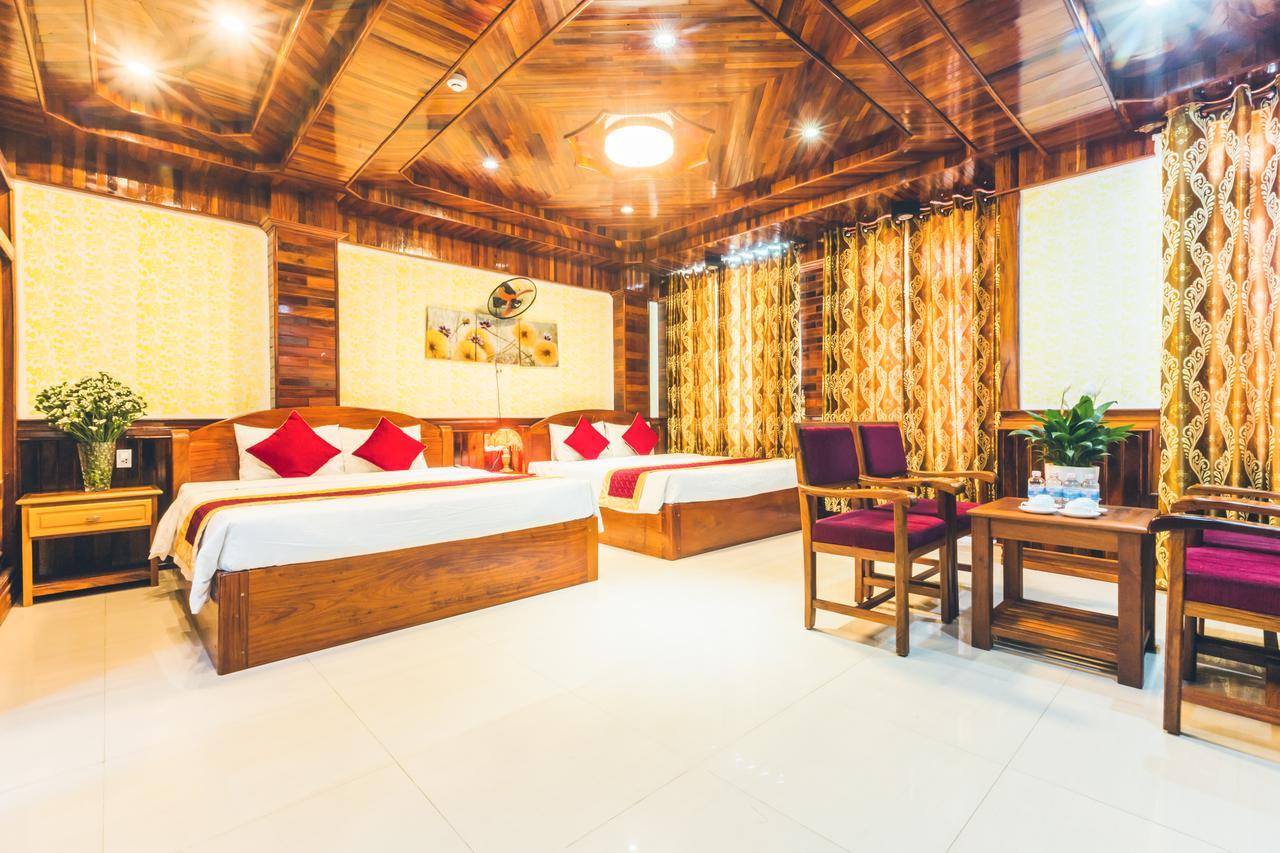 San San Hotel Дананг Екстериор снимка
