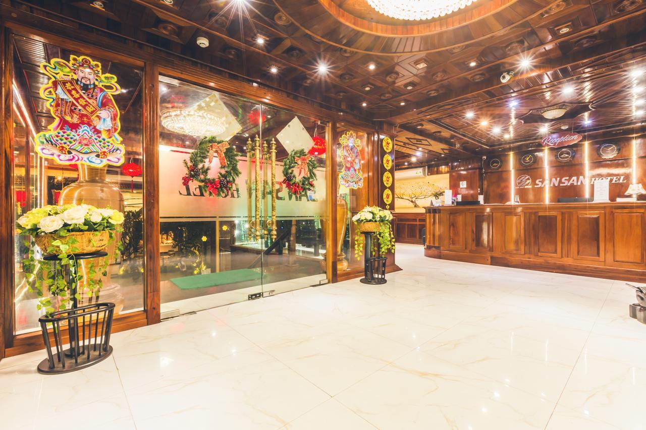 San San Hotel Дананг Екстериор снимка