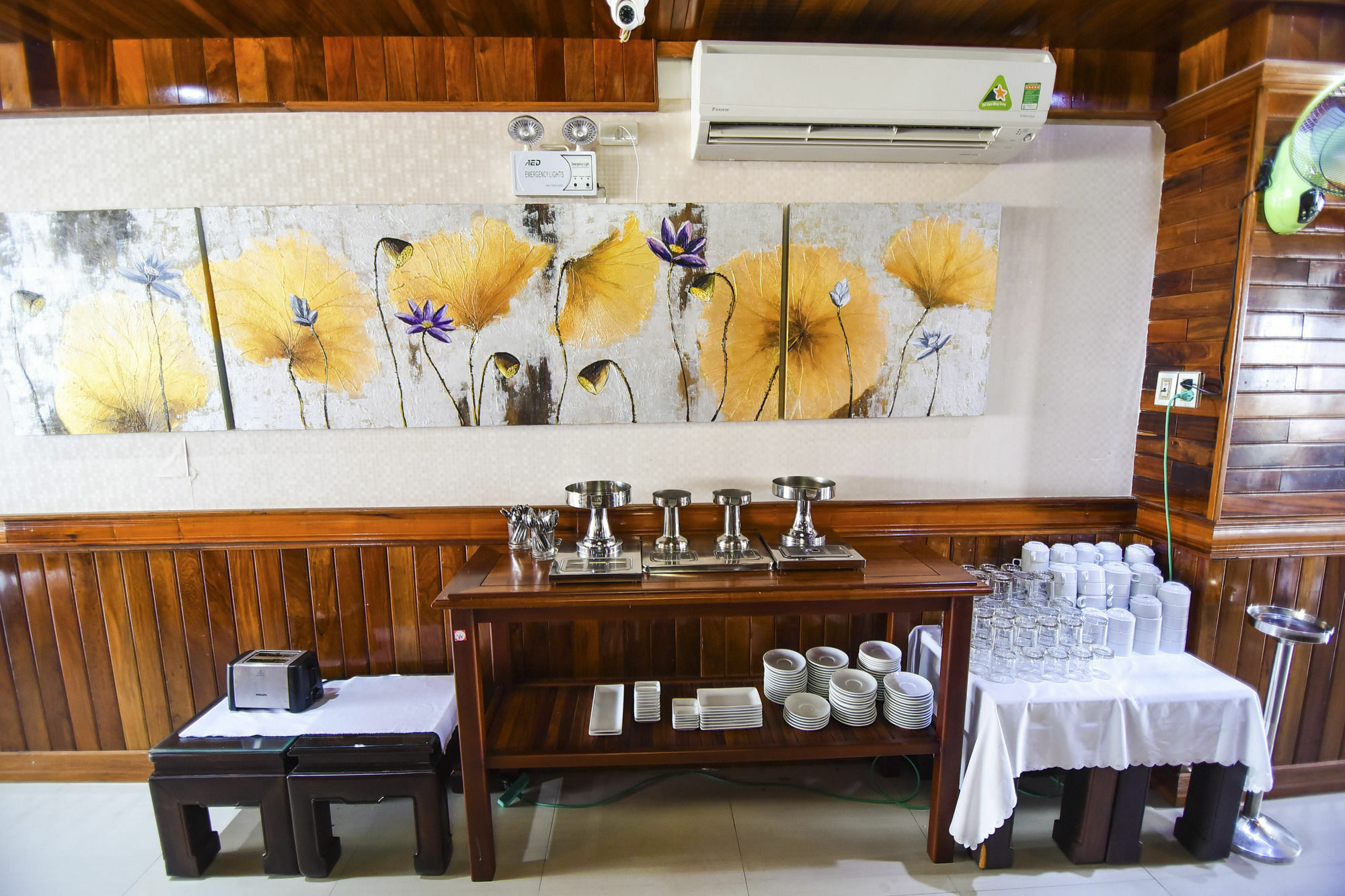 San San Hotel Дананг Екстериор снимка