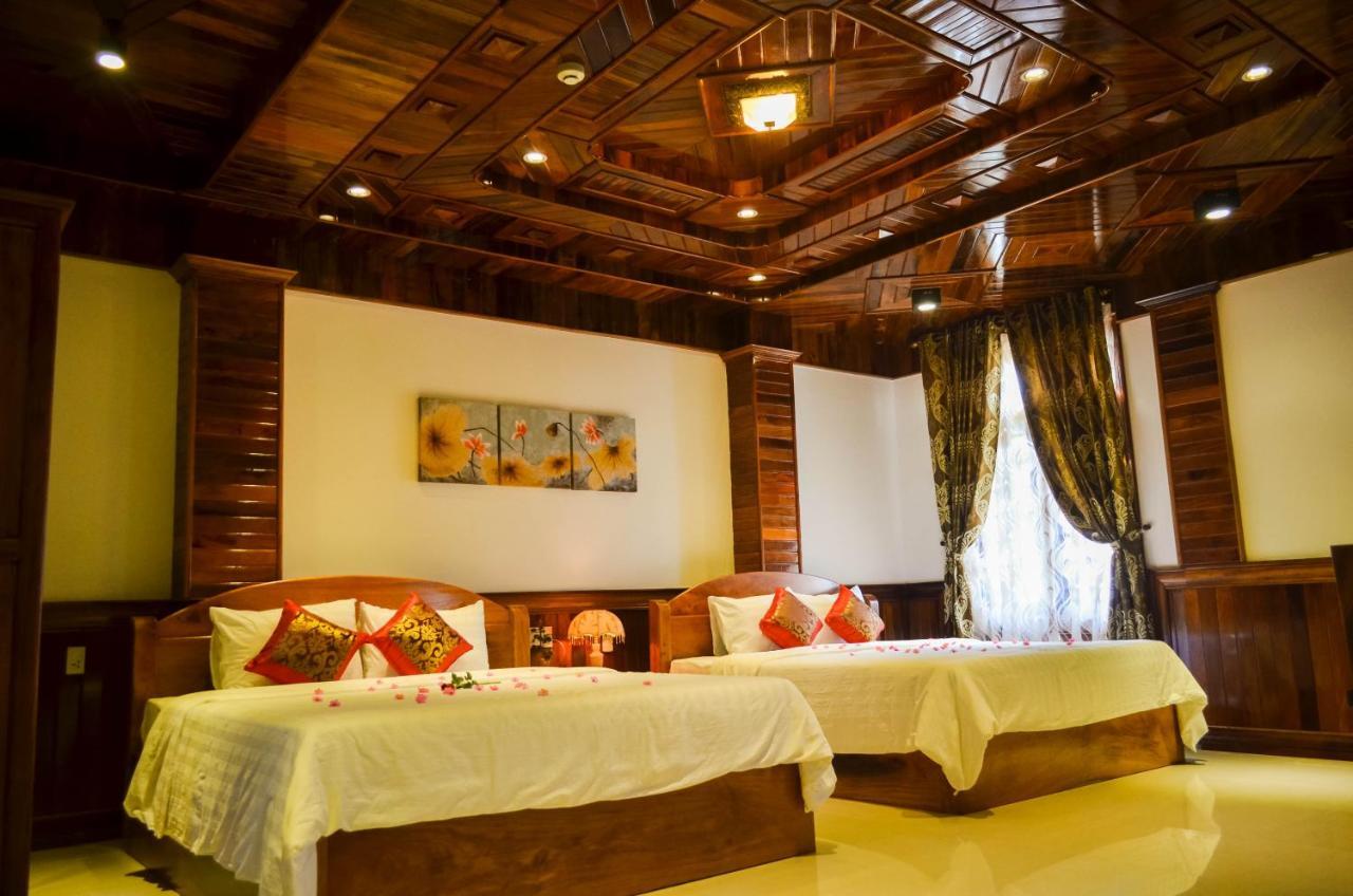 San San Hotel Дананг Екстериор снимка
